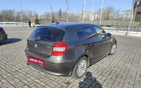 BMW 1 серия, 2006 год, 740 000 рублей, 3 фотография