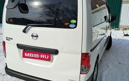 Nissan NV200, 2016 год, 1 600 000 рублей, 2 фотография