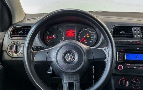 Volkswagen Polo VI (EU Market), 2011 год, 935 000 рублей, 10 фотография