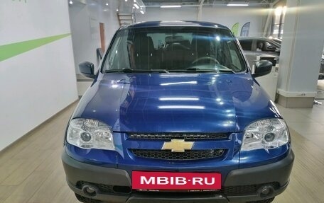 Chevrolet Niva I рестайлинг, 2018 год, 799 900 рублей, 5 фотография