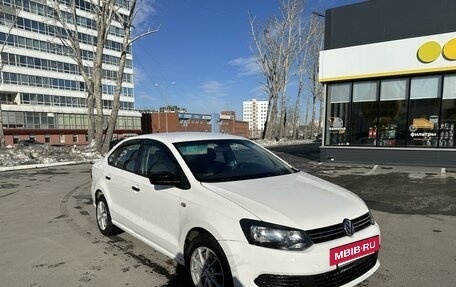 Volkswagen Polo VI (EU Market), 2013 год, 690 000 рублей, 11 фотография