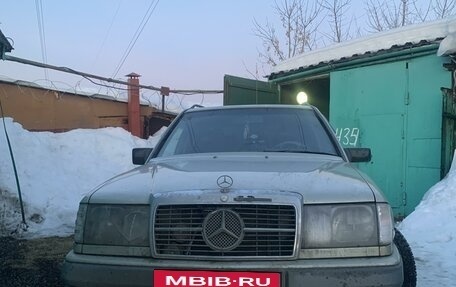 Mercedes-Benz W124, 1986 год, 210 000 рублей, 2 фотография