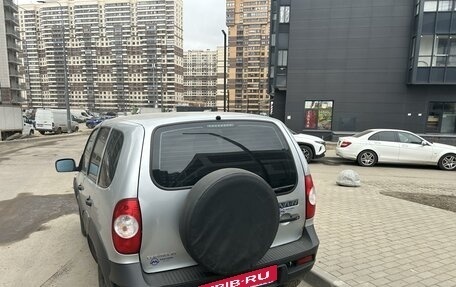Chevrolet Niva I рестайлинг, 2018 год, 710 000 рублей, 3 фотография
