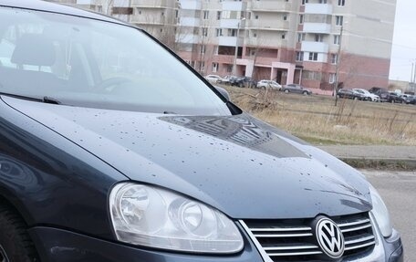 Volkswagen Jetta VI, 2010 год, 700 000 рублей, 10 фотография