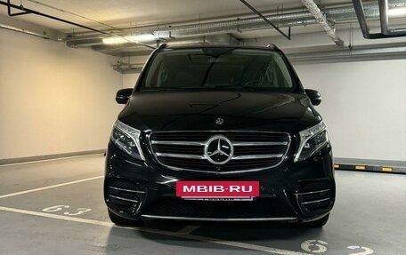 Mercedes-Benz V-Класс, 2017 год, 6 500 000 рублей, 6 фотография