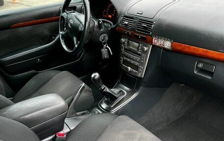 Toyota Avensis III рестайлинг, 2006 год, 895 000 рублей, 8 фотография