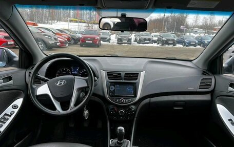 Hyundai Solaris II рестайлинг, 2013 год, 820 000 рублей, 10 фотография