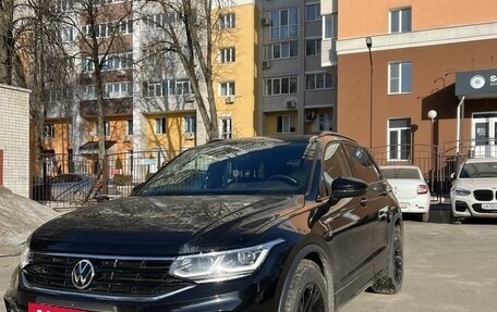 Volkswagen Tiguan II, 2021 год, 3 850 000 рублей, 5 фотография