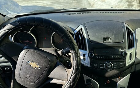Chevrolet Cruze II, 2014 год, 620 000 рублей, 9 фотография
