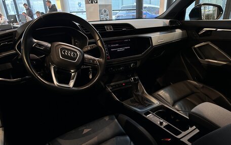 Audi Q3, 2019 год, 3 085 000 рублей, 18 фотография