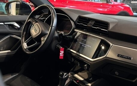 Audi Q3, 2019 год, 3 085 000 рублей, 14 фотография