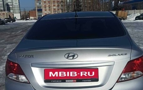 Hyundai Solaris II рестайлинг, 2013 год, 1 100 000 рублей, 10 фотография