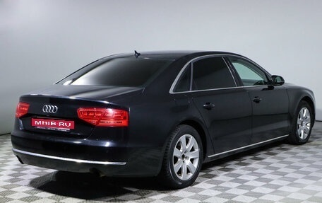 Audi A8, 2011 год, 1 550 000 рублей, 5 фотография