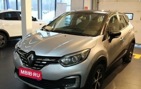 Renault Kaptur I рестайлинг, 2021 год, 1 690 000 рублей, 1 фотография