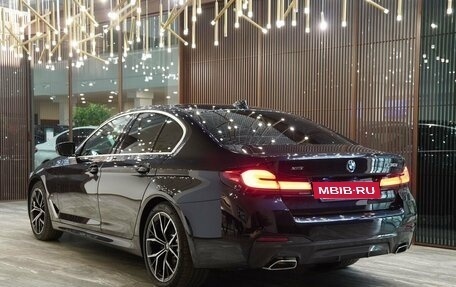 BMW 5 серия, 2022 год, 7 455 000 рублей, 10 фотография