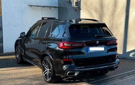 BMW X5, 2020 год, 5 950 000 рублей, 2 фотография