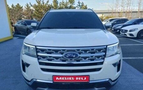 Ford Explorer VI, 2019 год, 2 759 000 рублей, 2 фотография