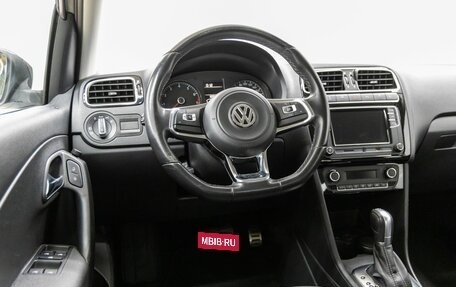 Volkswagen Polo VI (EU Market), 2017 год, 1 428 000 рублей, 29 фотография