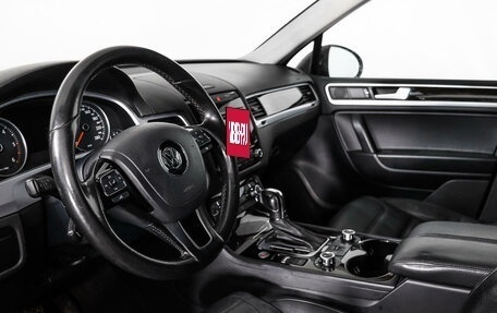 Volkswagen Touareg III, 2012 год, 2 493 225 рублей, 9 фотография