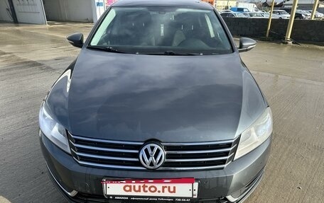 Volkswagen Passat B7, 2011 год, 1 050 000 рублей, 4 фотография