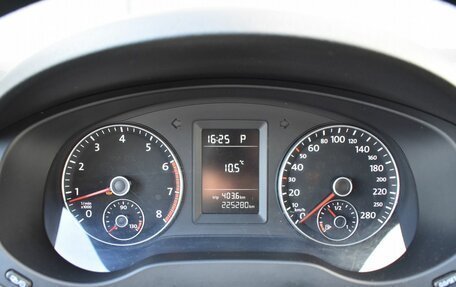Volkswagen Jetta VI, 2012 год, 944 000 рублей, 15 фотография