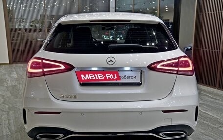 Mercedes-Benz A-Класс, 2020 год, 3 100 000 рублей, 4 фотография