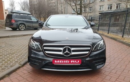Mercedes-Benz E-Класс, 2019 год, 4 250 000 рублей, 2 фотография
