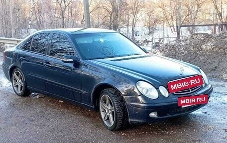 Mercedes-Benz E-Класс, 2003 год, 700 000 рублей, 3 фотография