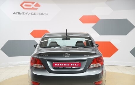 Hyundai Solaris II рестайлинг, 2013 год, 850 000 рублей, 13 фотография