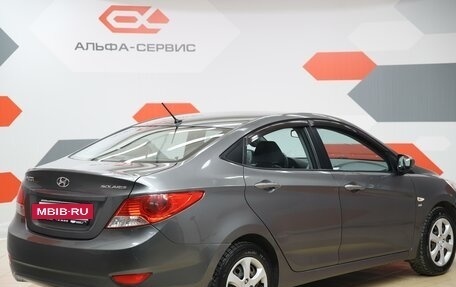 Hyundai Solaris II рестайлинг, 2013 год, 850 000 рублей, 12 фотография