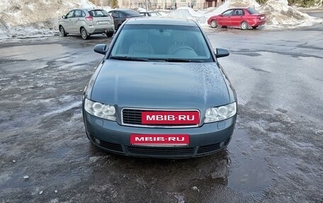 Audi A4, 2002 год, 650 000 рублей, 3 фотография