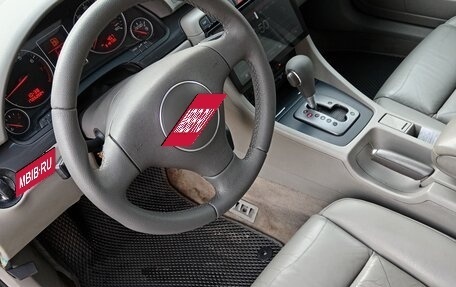 Audi A4, 2002 год, 650 000 рублей, 10 фотография