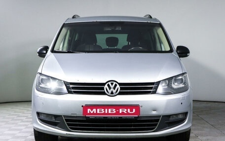 Volkswagen Sharan II, 2012 год, 1 550 000 рублей, 2 фотография