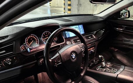 BMW 7 серия, 2011 год, 2 380 000 рублей, 17 фотография