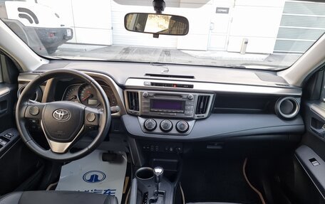 Toyota RAV4, 2013 год, 2 250 000 рублей, 11 фотография