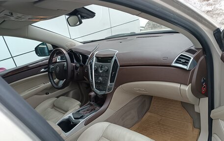 Cadillac SRX II рестайлинг, 2010 год, 1 200 000 рублей, 2 фотография
