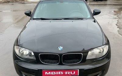 BMW 1 серия, 2010 год, 900 000 рублей, 1 фотография