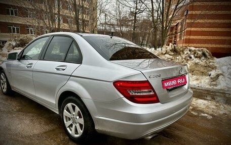 Mercedes-Benz C-Класс, 2011 год, 1 900 000 рублей, 23 фотография