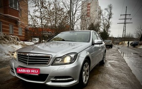 Mercedes-Benz C-Класс, 2011 год, 1 900 000 рублей, 28 фотография