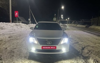 Toyota Camry, 2012 год, 1 950 000 рублей, 1 фотография