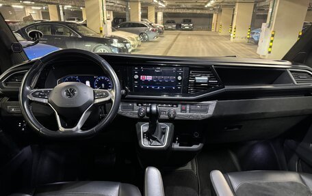 Volkswagen Caravelle T6 рестайлинг, 2020 год, 6 600 000 рублей, 11 фотография