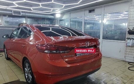 Hyundai Elantra VI рестайлинг, 2016 год, 1 550 000 рублей, 8 фотография