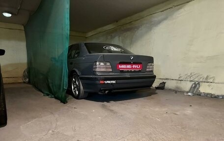 BMW 3 серия, 1993 год, 750 000 рублей, 12 фотография
