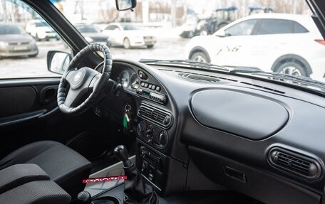 Chevrolet Niva I рестайлинг, 2017 год, 815 000 рублей, 17 фотография