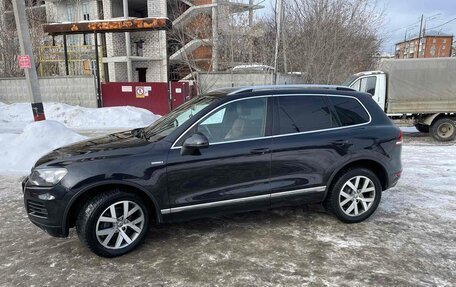 Volkswagen Touareg III, 2014 год, 2 650 000 рублей, 1 фотография