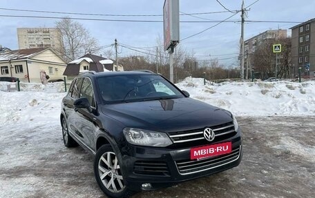 Volkswagen Touareg III, 2014 год, 2 650 000 рублей, 3 фотография