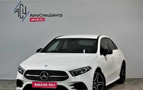 Mercedes-Benz A-Класс, 2019 год, 3 049 000 рублей, 1 фотография