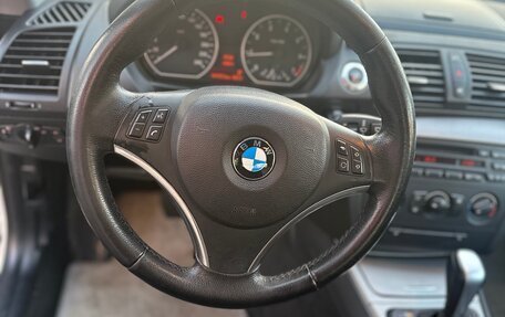 BMW 1 серия, 2011 год, 980 000 рублей, 8 фотография