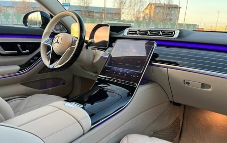 Mercedes-Benz Maybach S-Класс, 2023 год, 34 000 000 рублей, 32 фотография