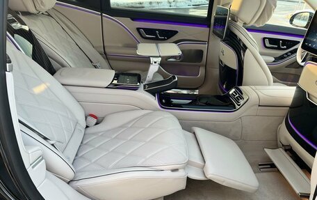 Mercedes-Benz Maybach S-Класс, 2023 год, 34 000 000 рублей, 29 фотография